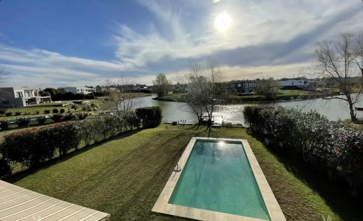 Casa Chalet  en Venta en Escobar, G.B.A. Zona Norte, Argentina 5