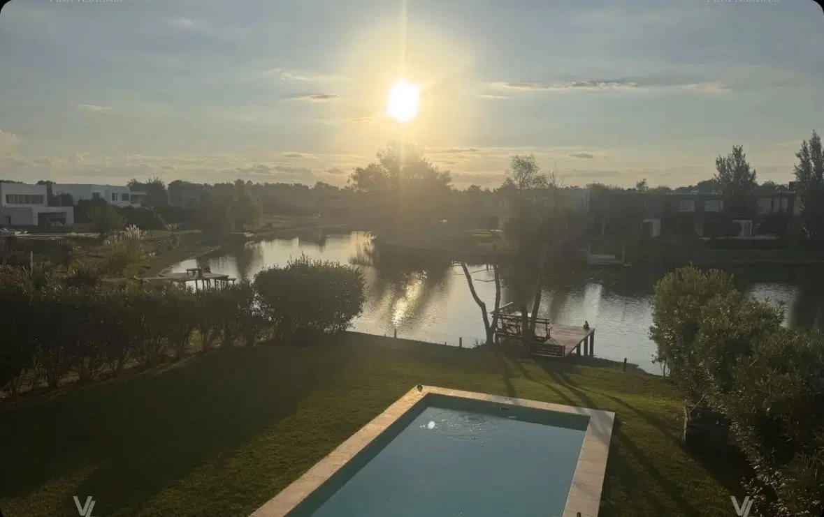 Casa Chalet  en Venta en Escobar, G.B.A. Zona Norte, Argentina 2