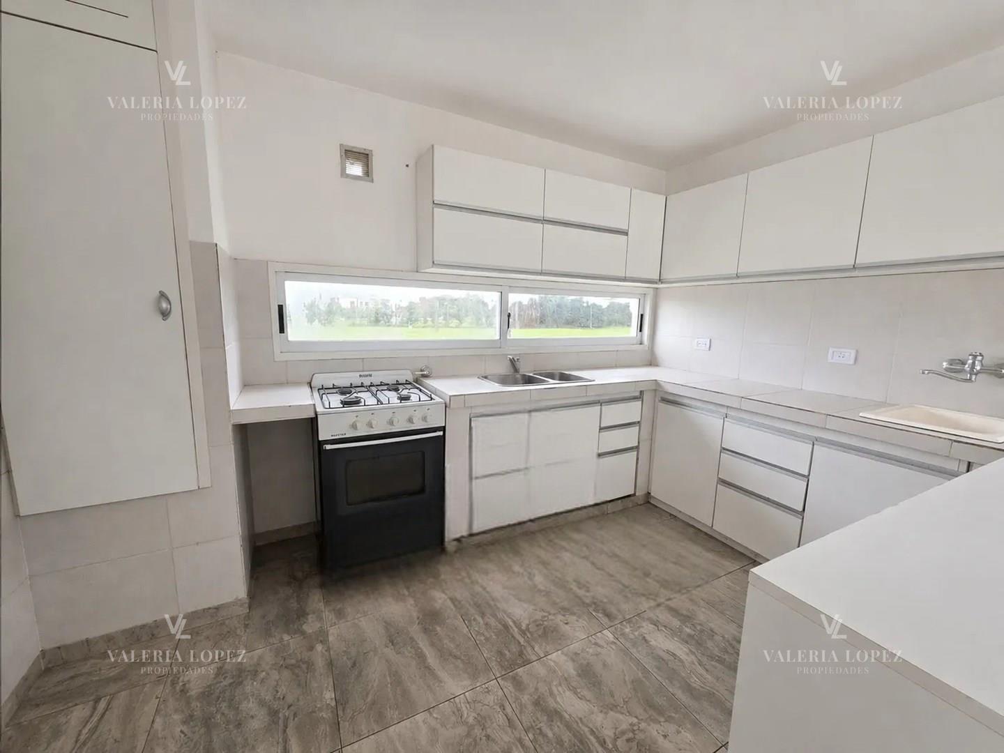 Foto de Casa en Alquiler en San Sebastian - AREA 1, San Sebastian, Escobar, imagen 4