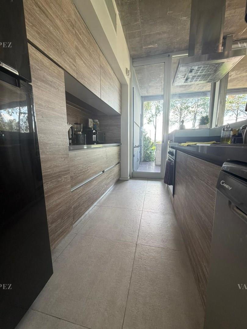 Foto de Casa Quinta en Venta en Parada Robles, Exaltación de la Cruz, G.B.A, imagen 2