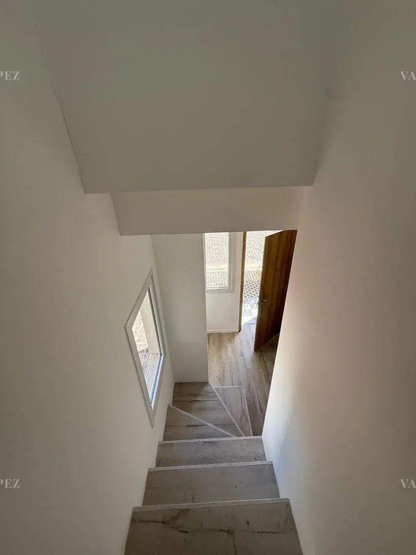Departamento Dúplex  en Alquiler en Chic Village, La Lonja, Pilar 5