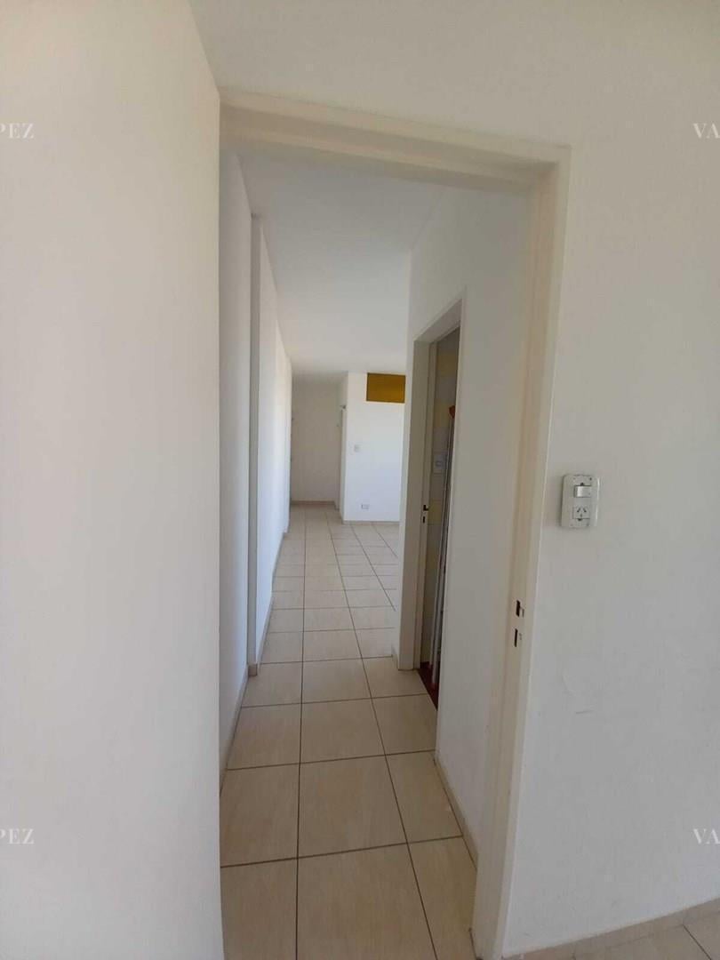 Foto de Departamento en Venta en Vicente López, G.B.A. Zona Norte, Argentina, imagen 3