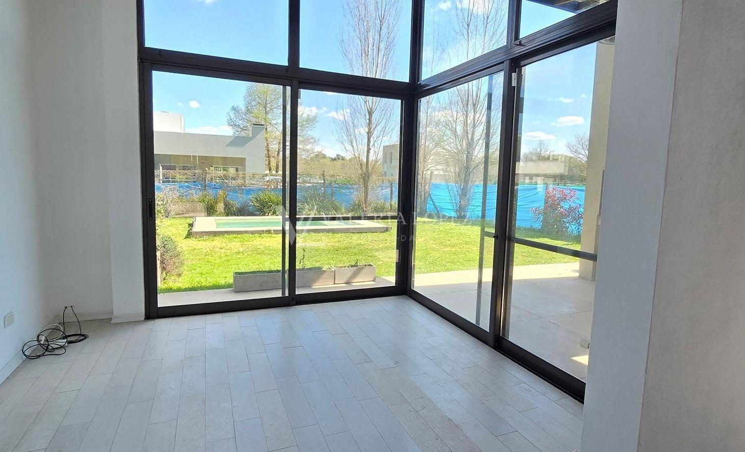 Foto de Casa en Venta en Brujas, Pilar, G.B.A. Zona Norte, imagen 1