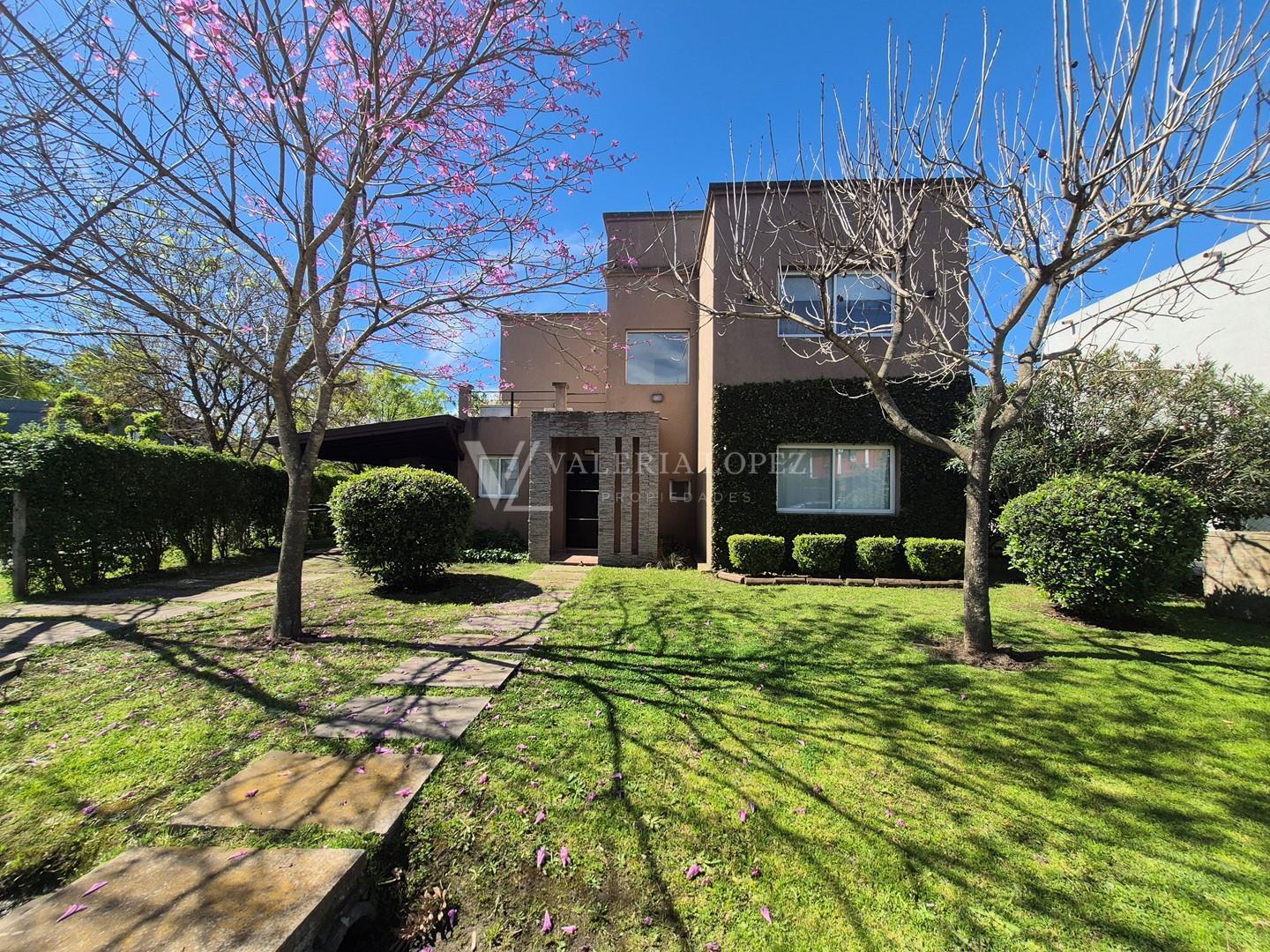Foto de Casa en Venta en El Portal de Pilar 3 dorm, pileta, bajas expensas, imagen 1
