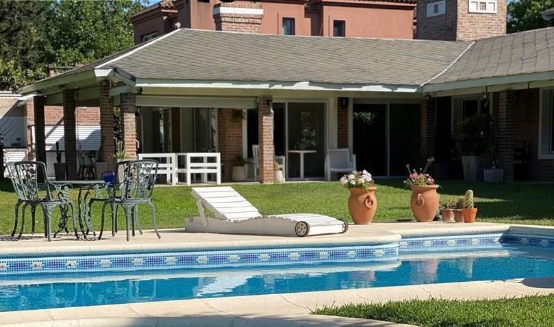Foto de Casa Chalet en Venta en Highland Park CC, Pilar, G.B.A. Zona Norte, imagen 1