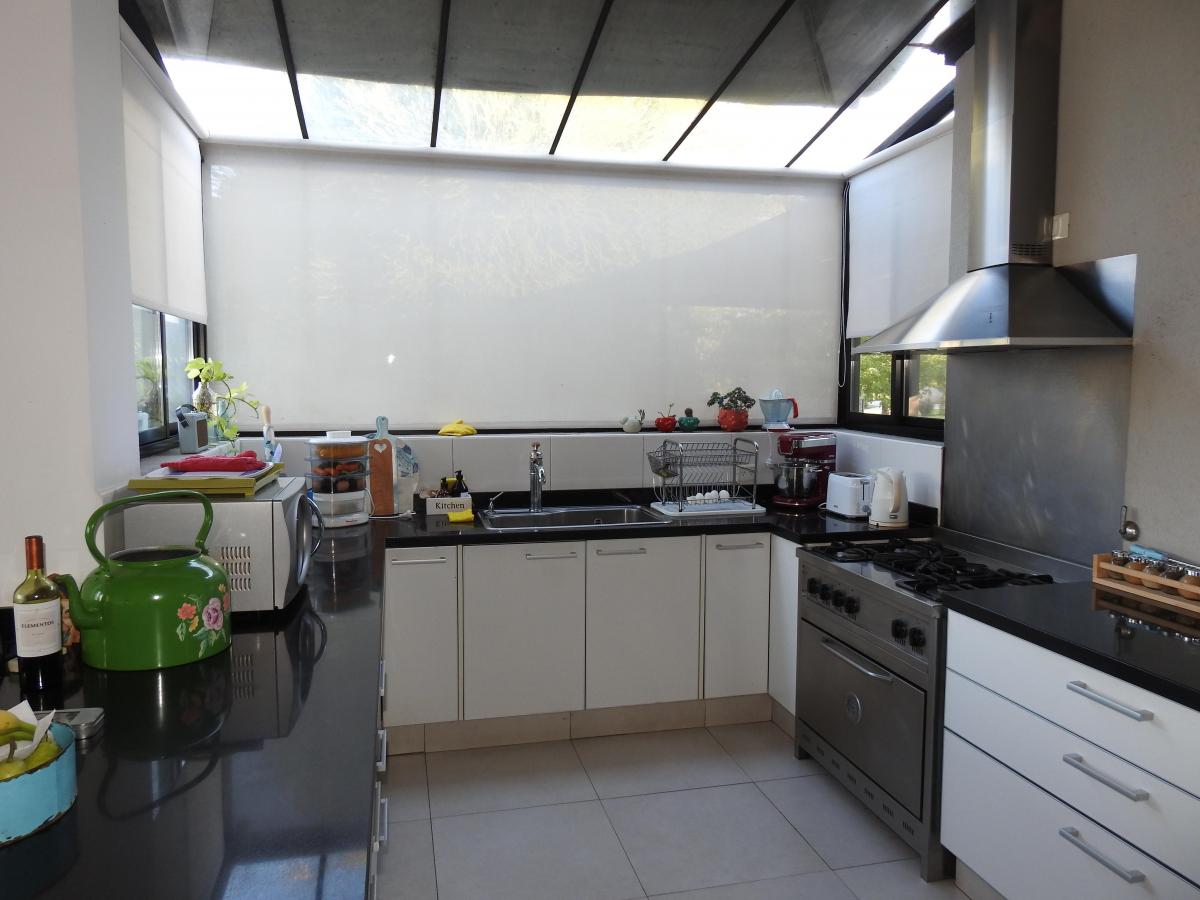 Foto de Excelente casa a la laguna, 2dormit. Pileta, imagen 2