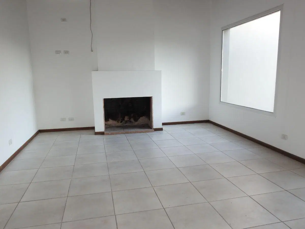VENTA, CASA 3 DORMITORIOS, UNA PLANTA, JARDIN, PARRILLA 3