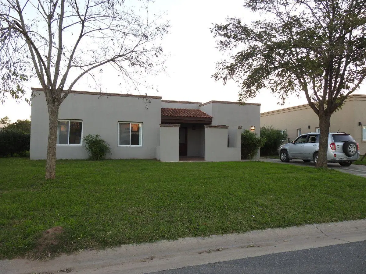 VENTA, CASA 3 DORMITORIOS, UNA PLANTA, JARDIN, PARRILLA 1