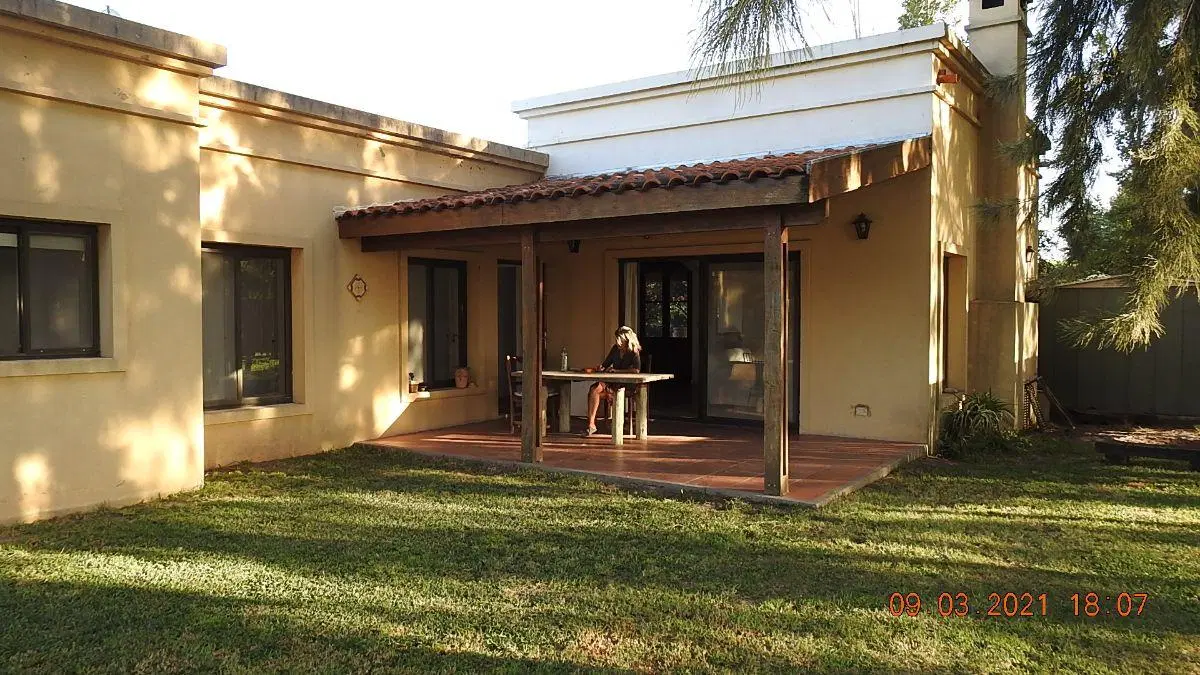 HERMOSA CASA EN ALQUILER SIN MUEBLES 3