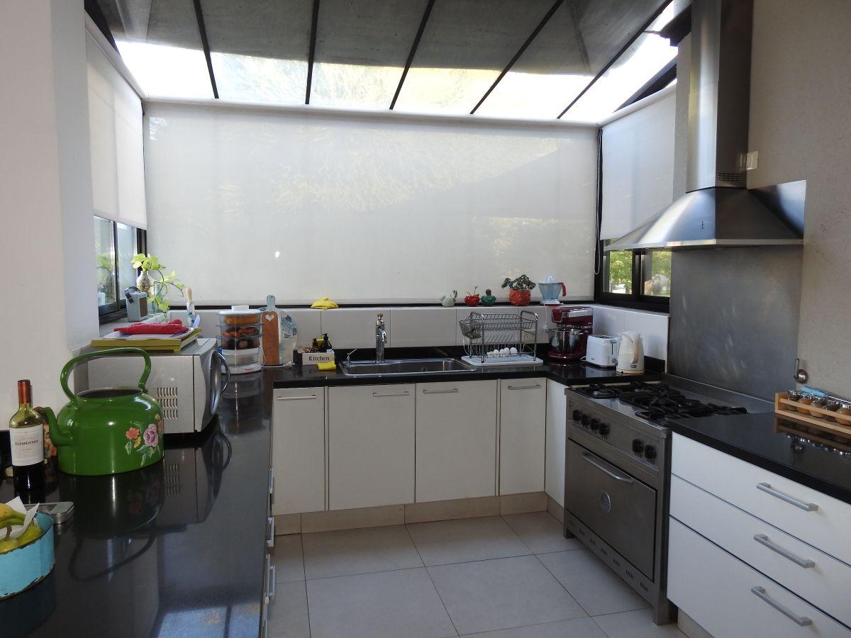 Foto de Casa al lago, una planta, pileta, parrilla, muelle, imagen 4