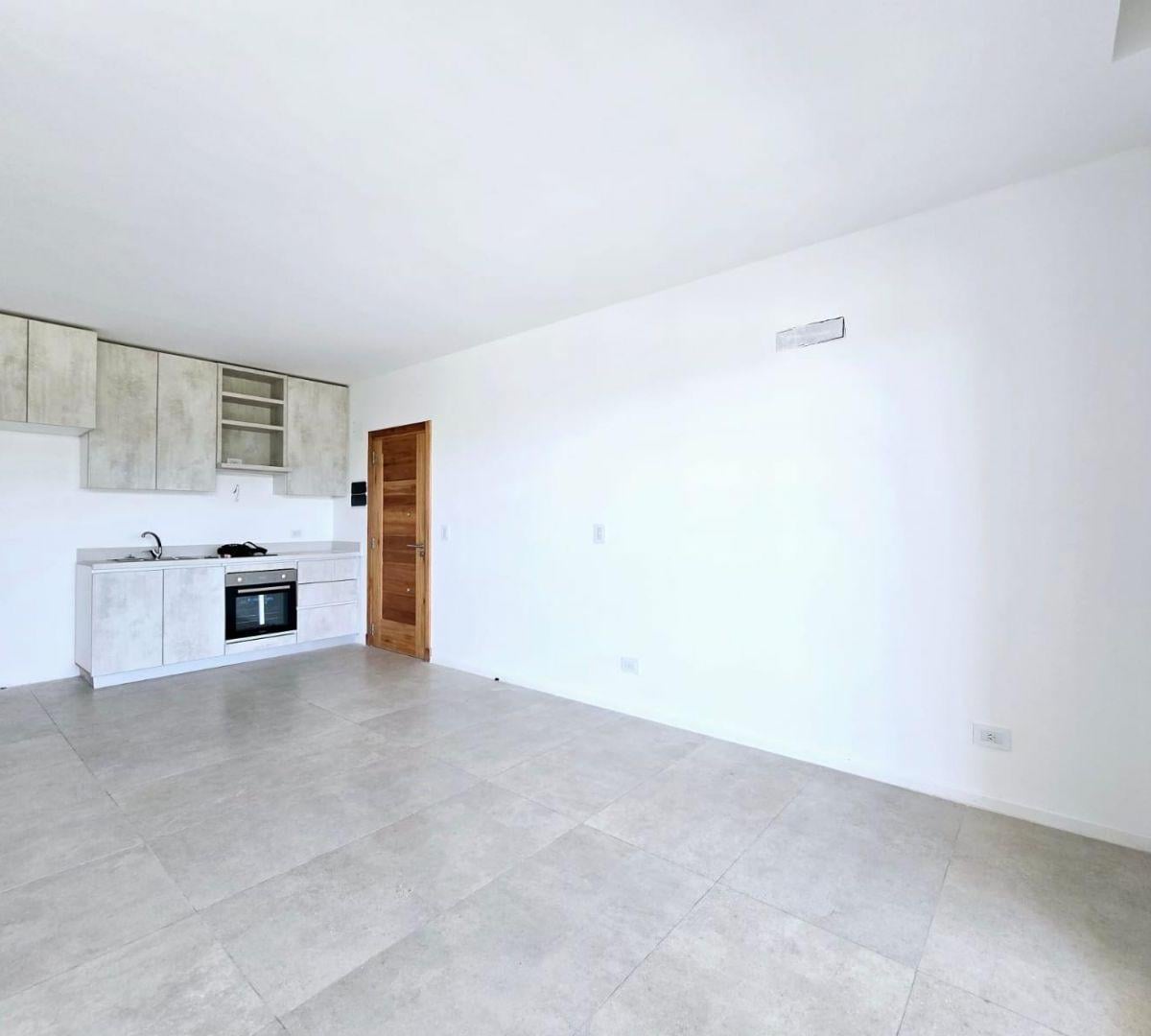 DEPARTAMENTO TH EN VENTA EN PILARA - PILAR