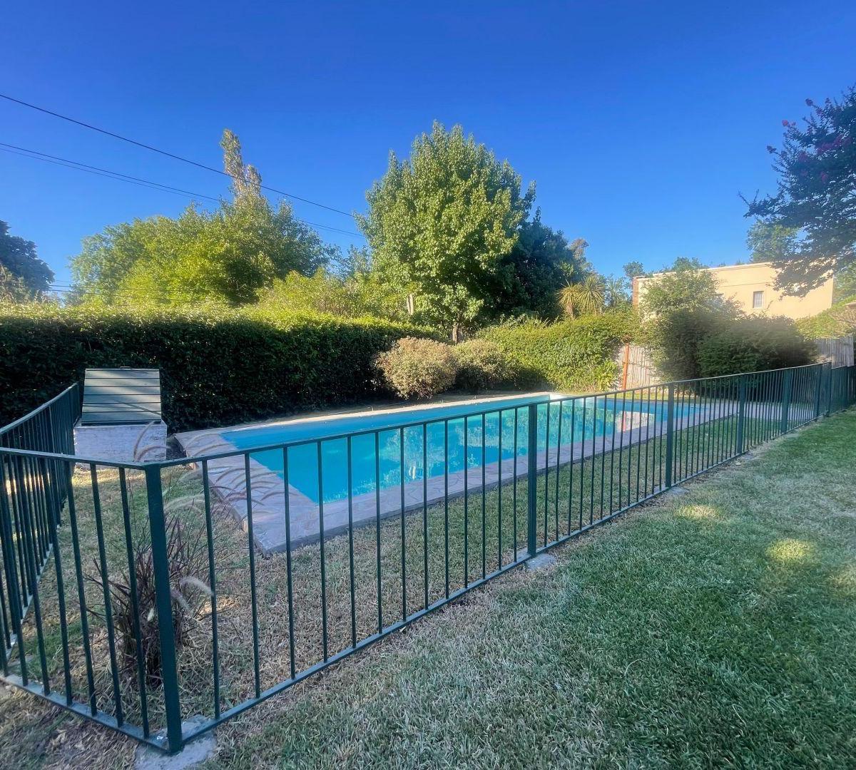 CASA EN VENTA EN ROBLES DEL MONARCA - PILAR - ANTONINI MODET