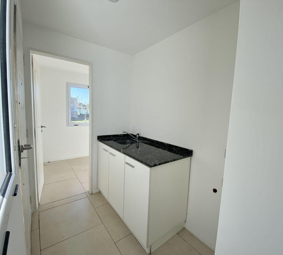 CASA EN VENTA EN SAN RAMIRO -PILAR DEL ESTE - ANTONINI MODET