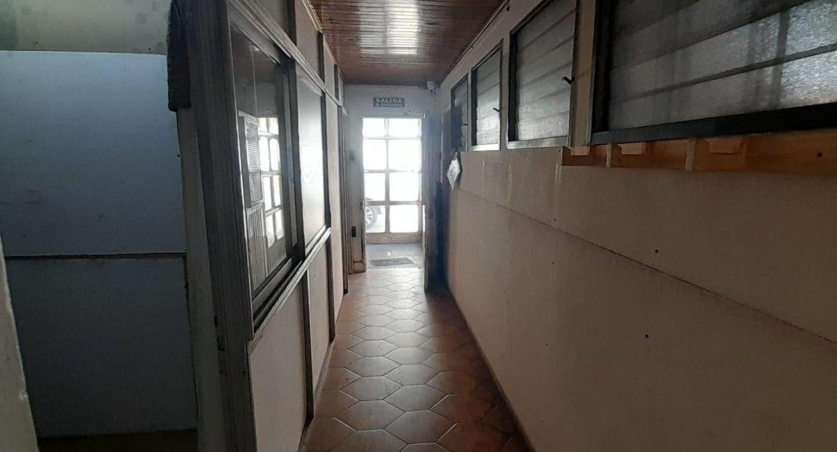 Foto de VENTA DE LOCALES COMERCILES + GRAN TERRENO - QUILMES, imagen 4