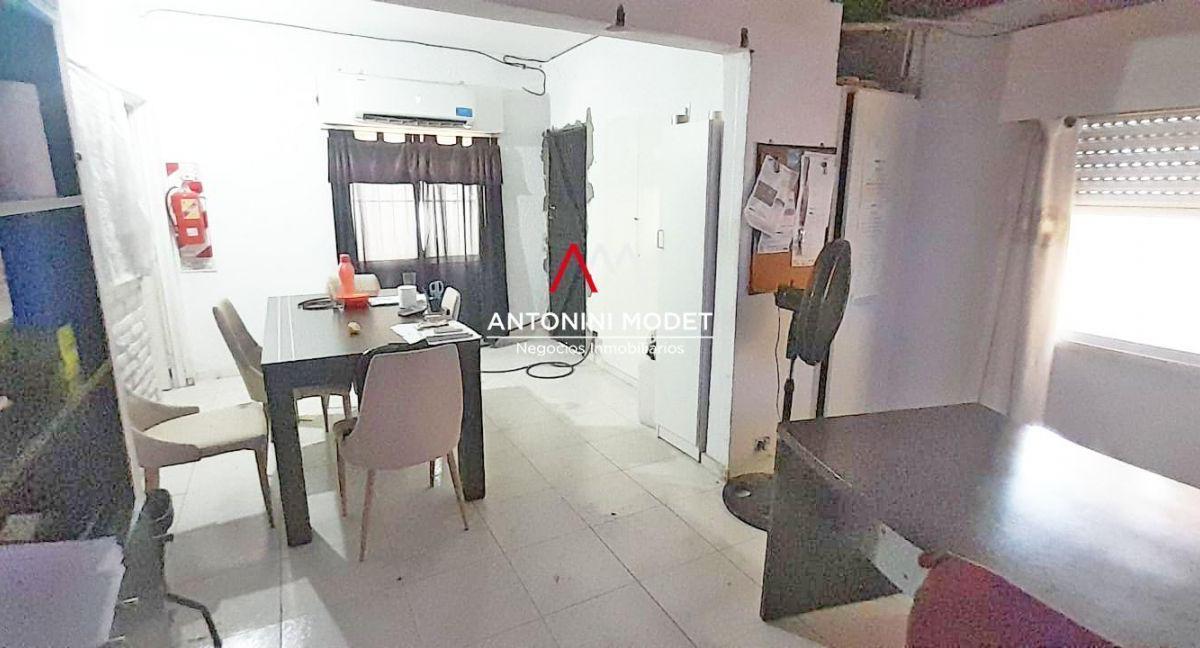 Foto de LOCAL EN VENTA - QUILMES - ANTONINI MODET, imagen 4