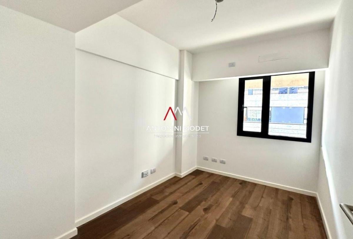 DEPARTAMENTO DE TRES AMBIENTES EN VENTA EN CABALLITO