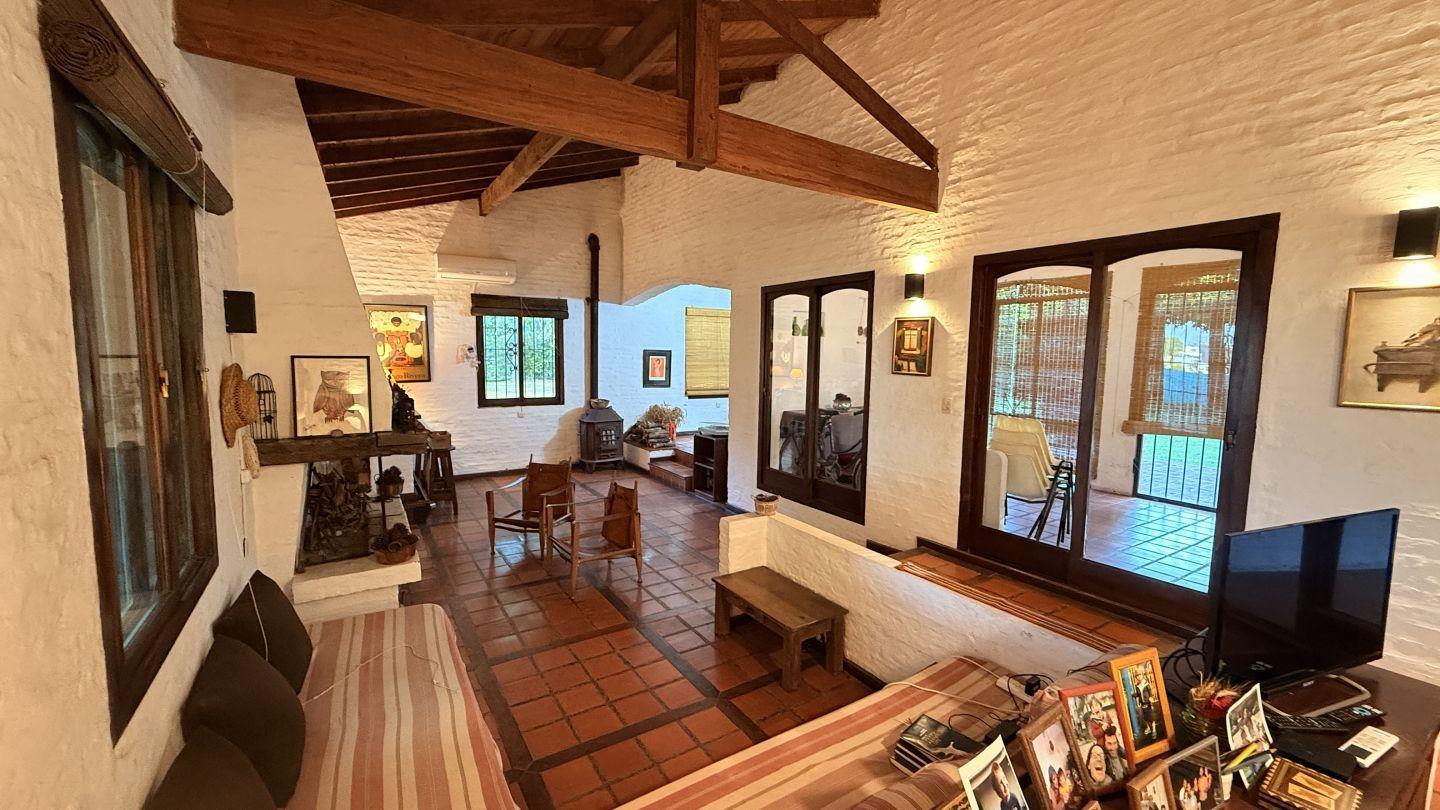 Foto de CASA EN VENTA EN CUMBRE DE LA ROSA - VILLA ROSA - PILAR, imagen 4