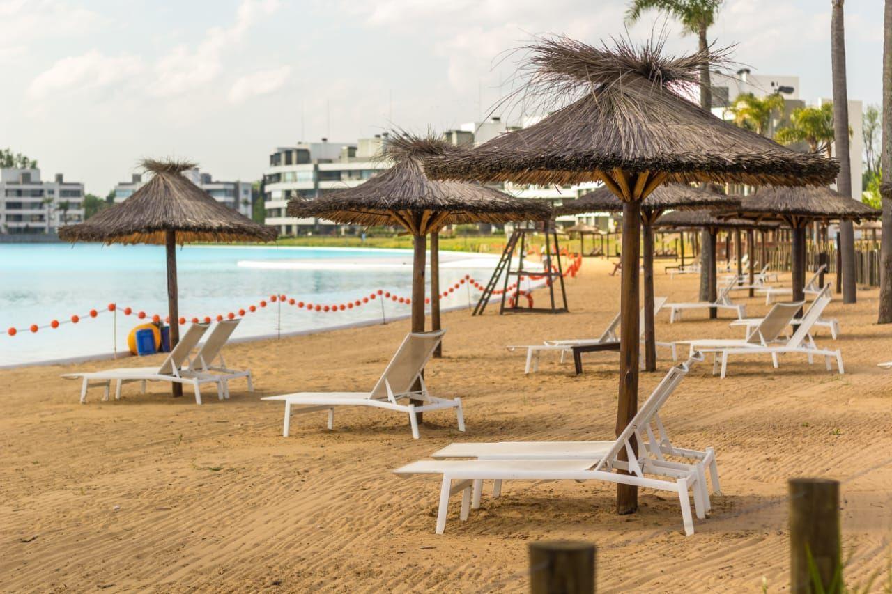 Foto de LOTE EN VENTA EN LAGOON PILAR, imagen 4