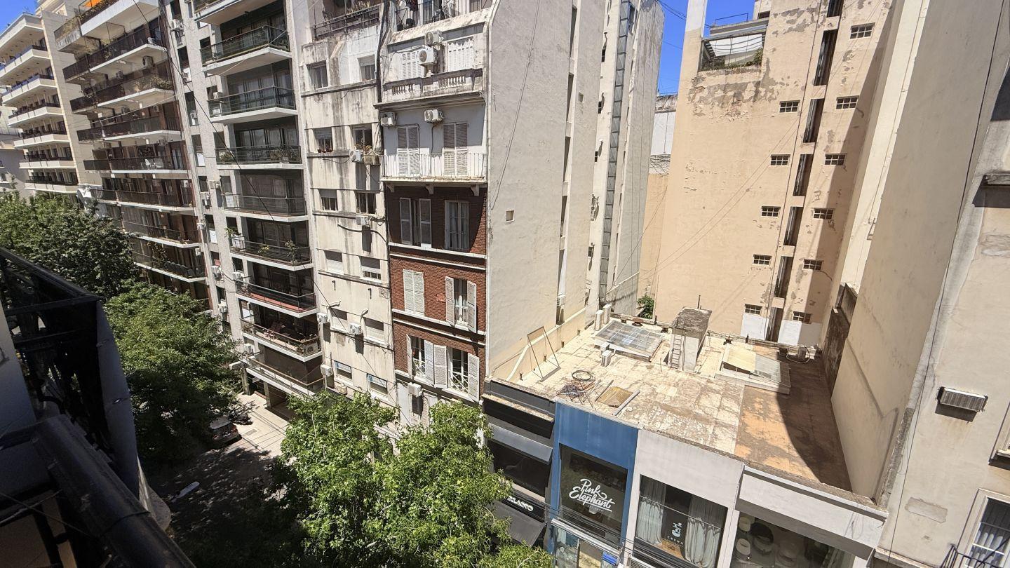 VENTA DE DEPARTAMENTO EN RECOLETA