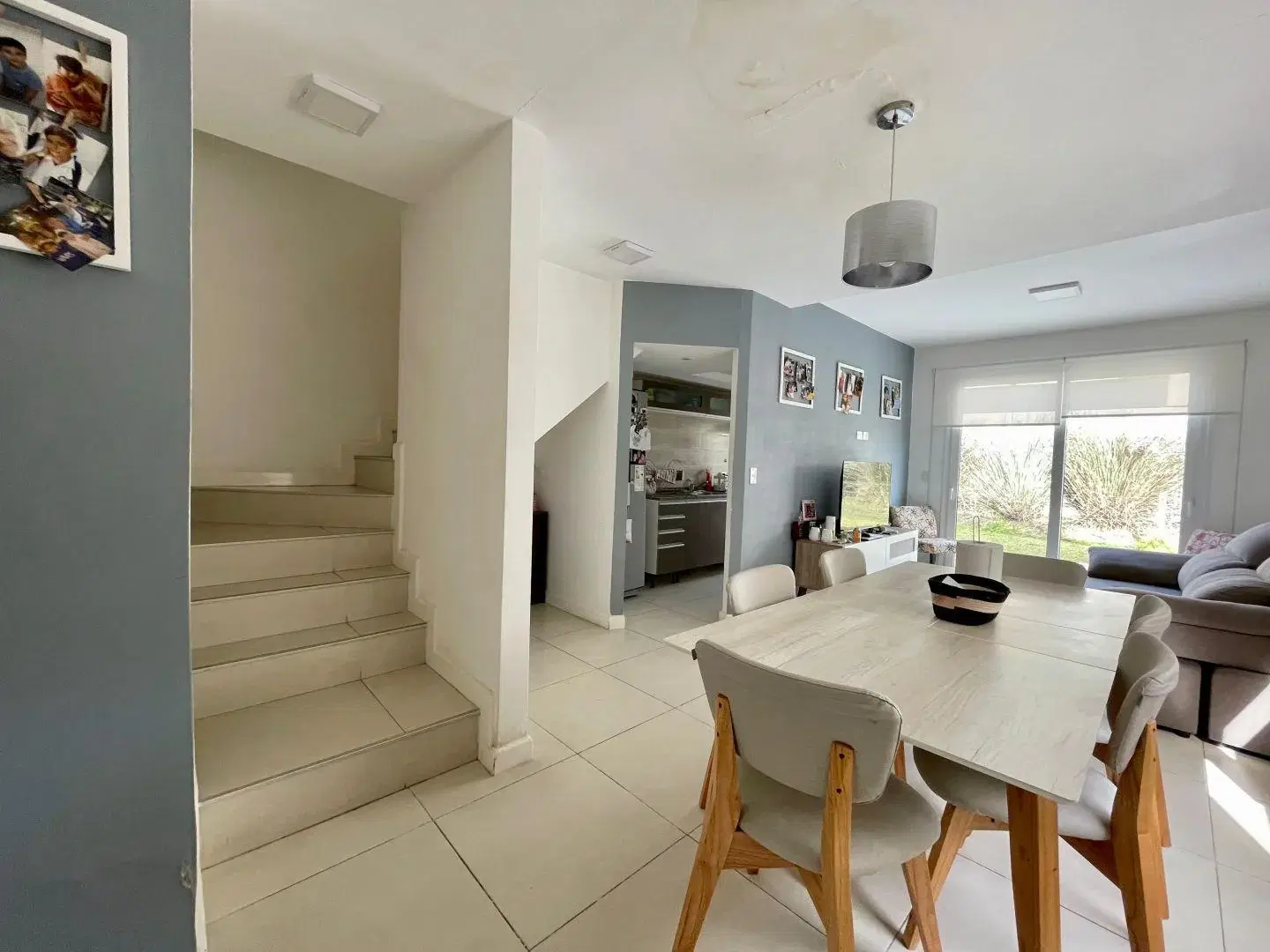 CASA TIPO DUPLEX EN ALQUILER EN SARAVI VILLAGE - PILAR 2