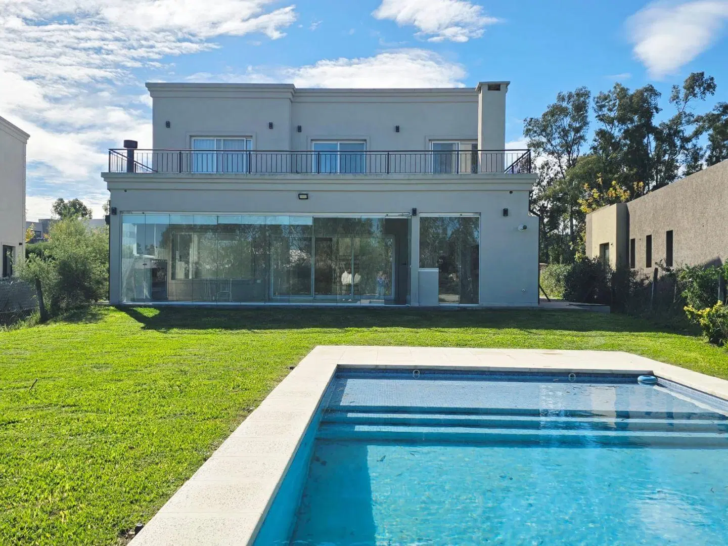 CASA EN VENTA EN SANTA ELENA - PILAR DEL ESTE 3