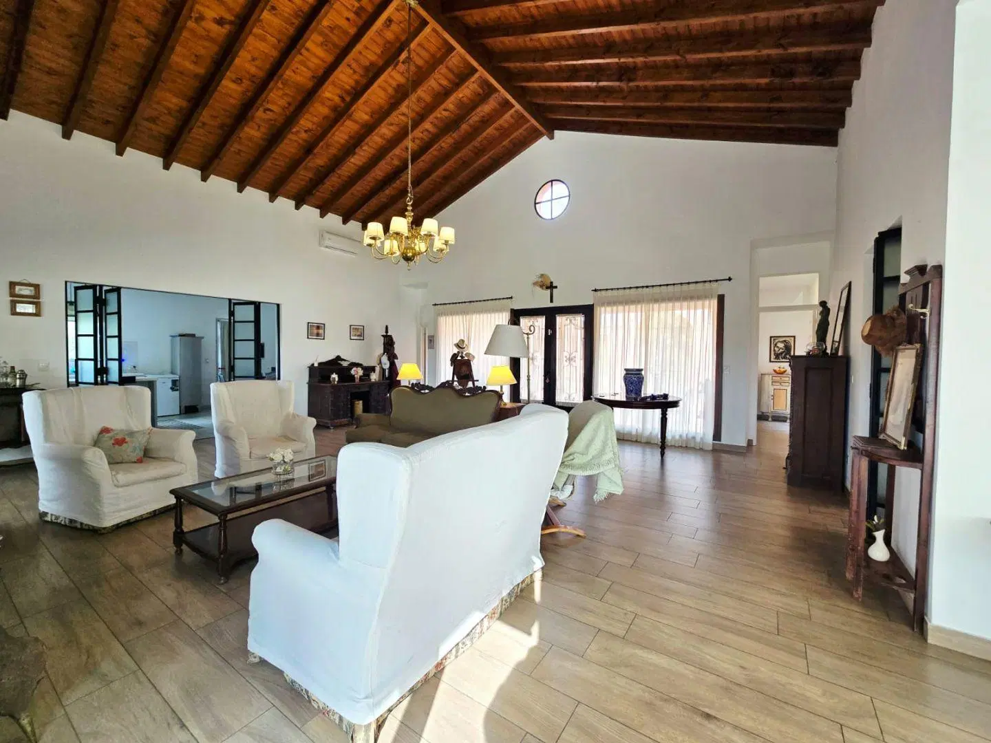 CASA EN ALQUILER EN LA ESCONDIDA - PILAR 3