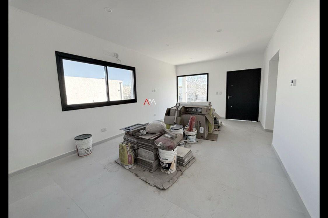 CASA EN VENTA EN SANTA ELENA - PILAR