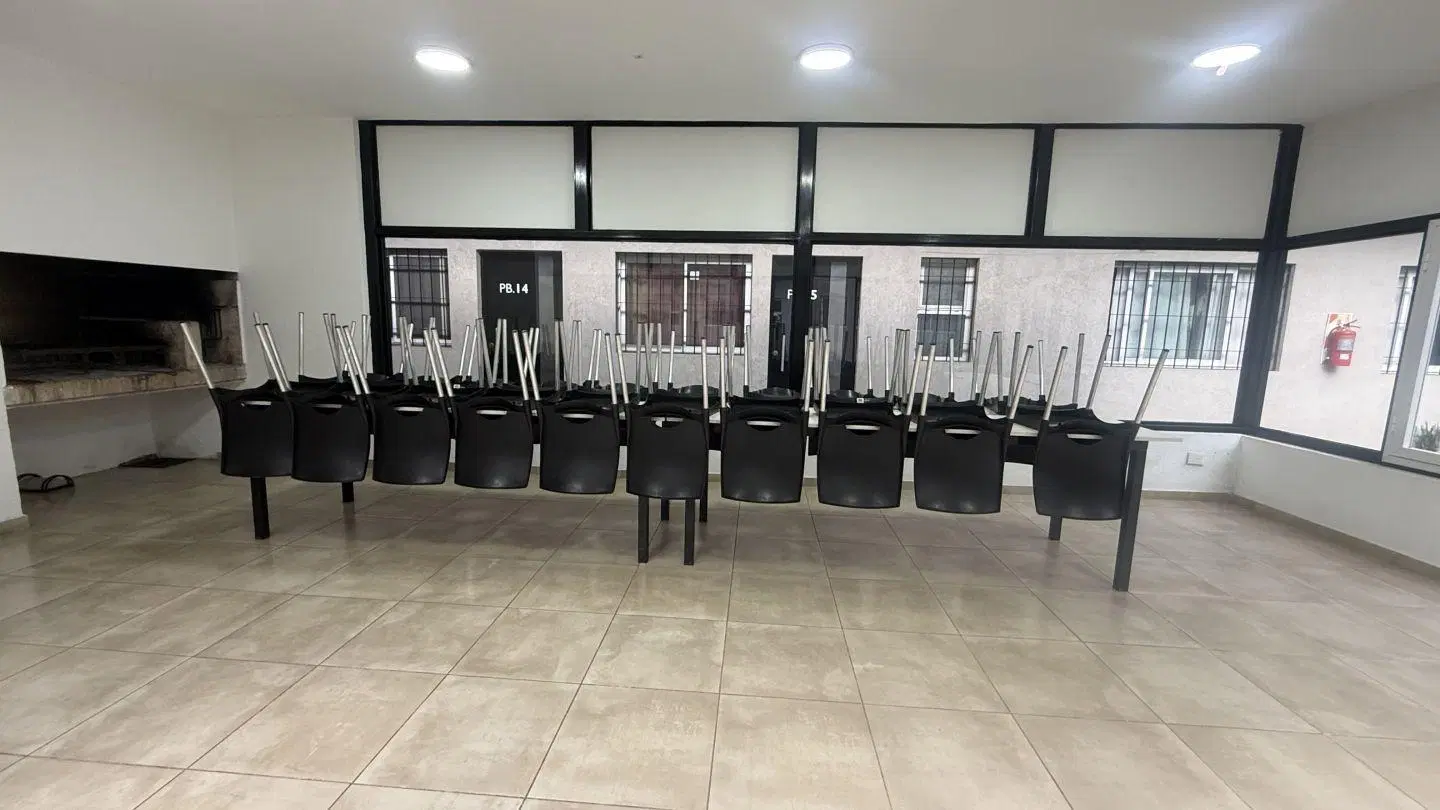 VENTA DE DEPARTAMENTO EN PILAR CENTRO 4