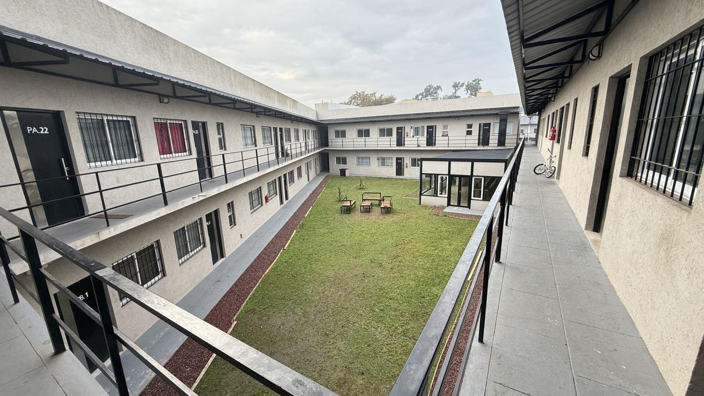 Foto de VENTA DE DEPARTAMENTO EN PILAR CENTRO, imagen 2