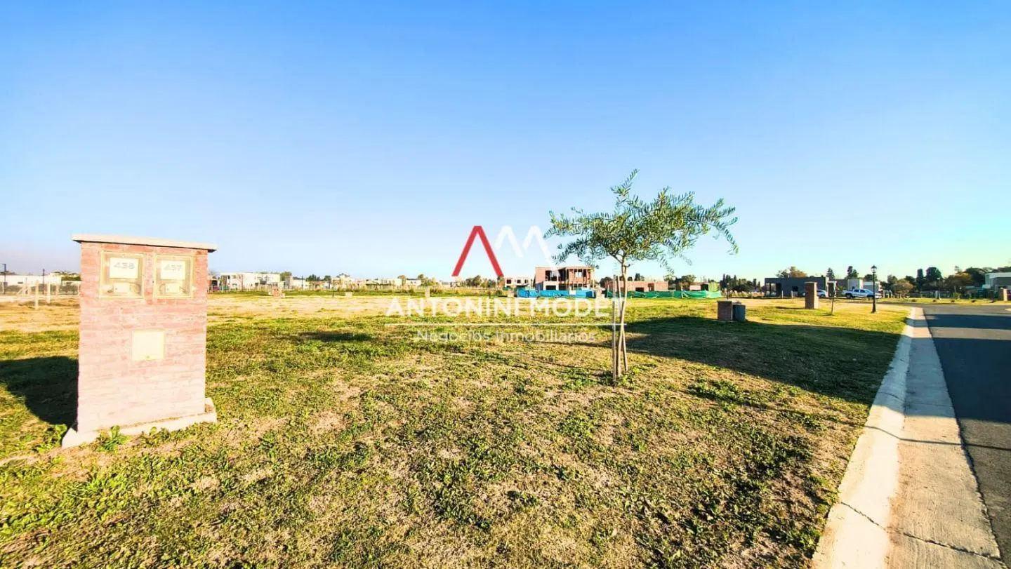 LOTE EN VENTA EN SANTA SOFIA - PILAR DEL ESTE 2