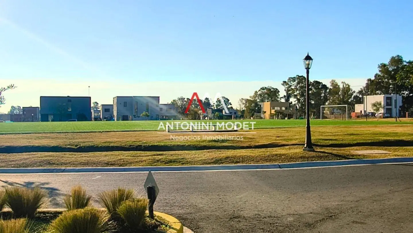 LOTE EN VENTA EN SANTA SOFIA - PILAR DEL ESTE 4