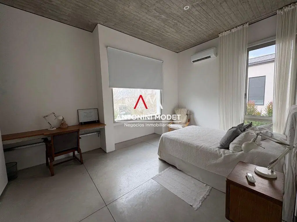CASA EN ALQUILER EN PUERTOS DEL LAGO - BARRIO MUELLES 2