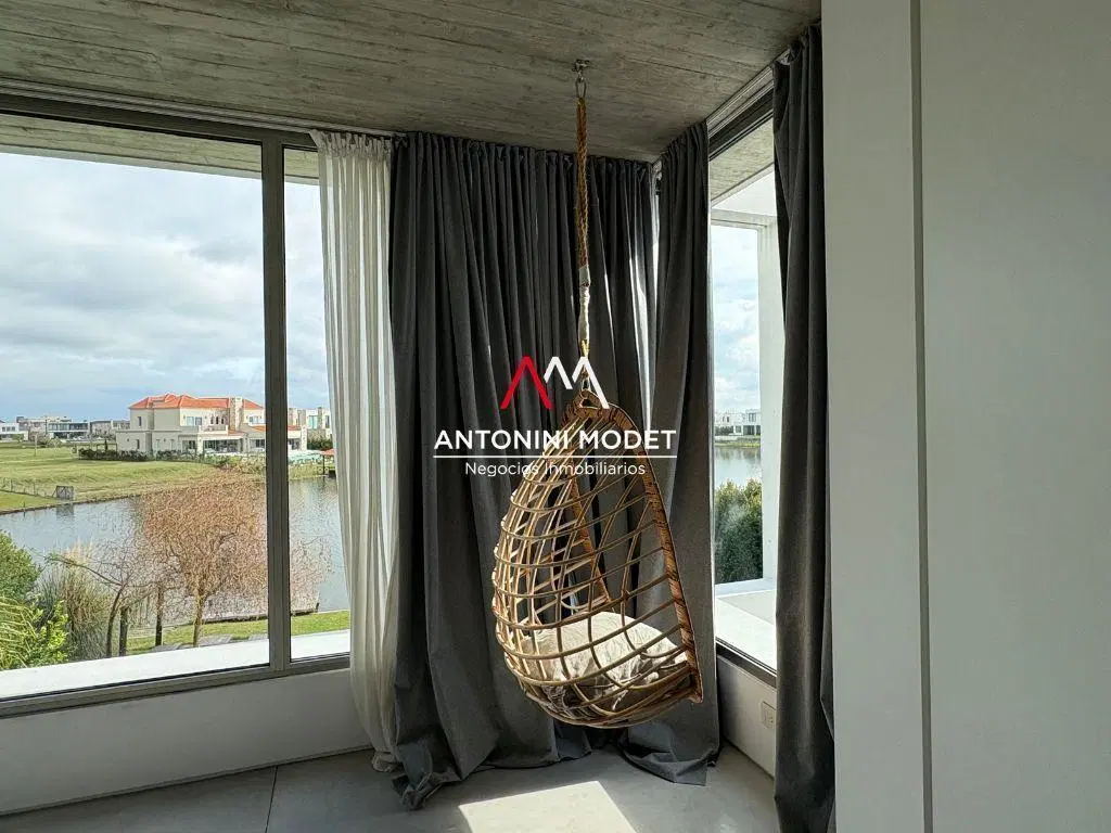 CASA EN ALQUILER EN PUERTOS DEL LAGO - BARRIO MUELLES 5