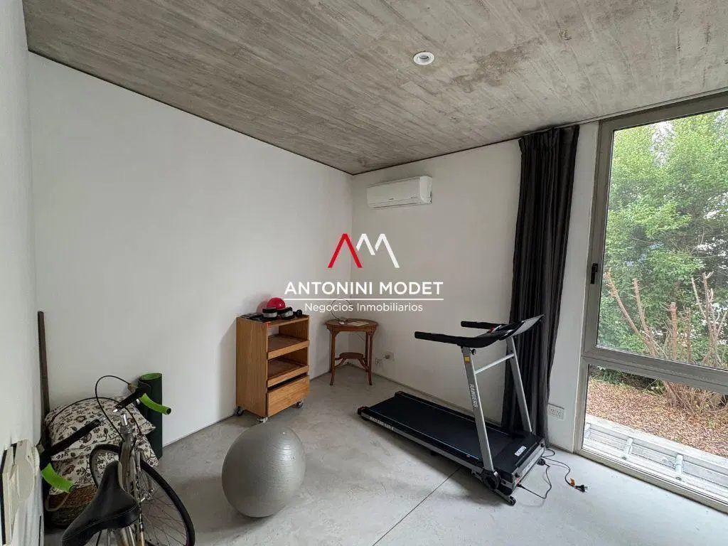 CASA EN ALQUILER EN PUERTOS DEL LAGO - BARRIO MUELLES 4
