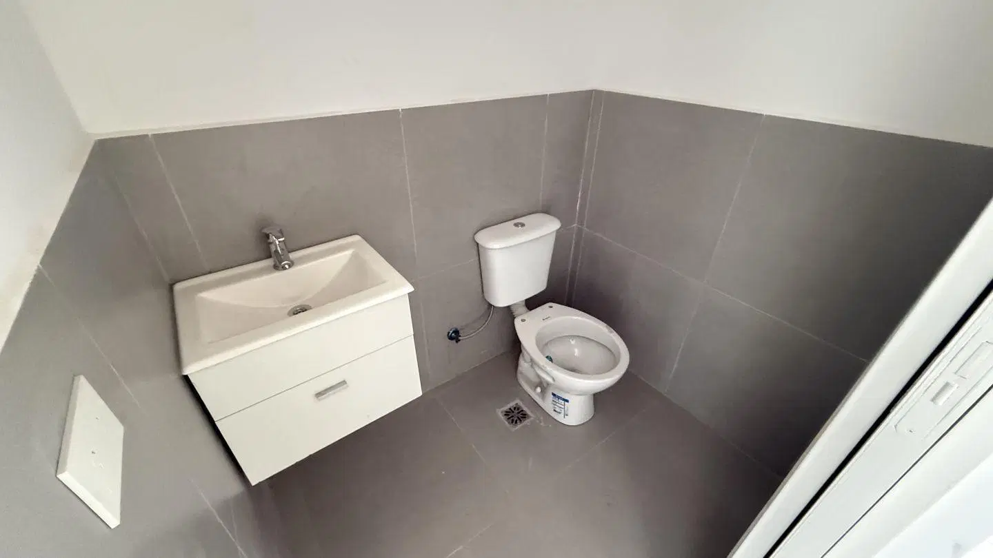 DEPARTAMENTO EN VENTA EN SPRING PARK - PILAR 2