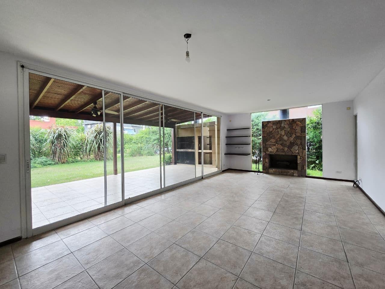 Foto de CASA EN ALQUILER EN SANTA MARIA DE LOS OLIVOS, imagen 4