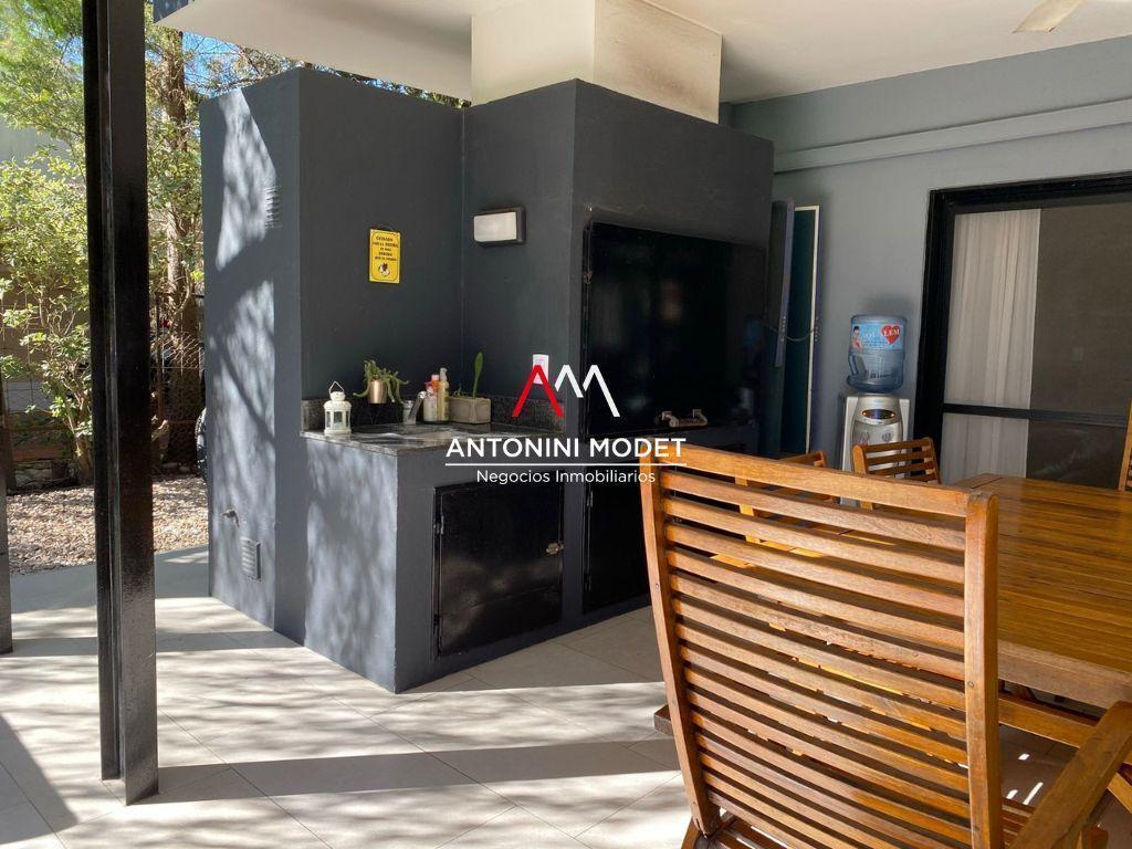 Foto de CASA EN VENTA - APTA CREDITO- MASCHWITZ PRIVADO, imagen 5