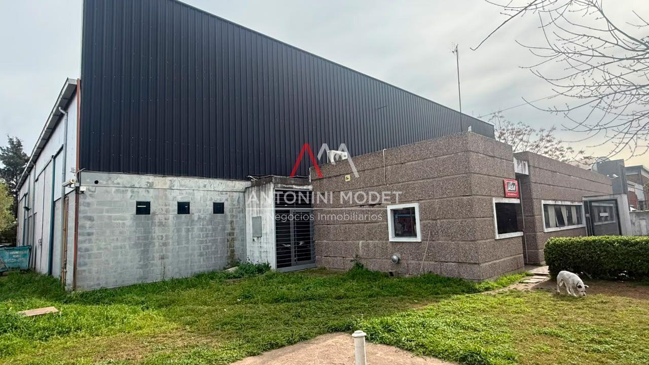Foto de VENTA DE GALPON DE TORTUGUITAS, imagen 2