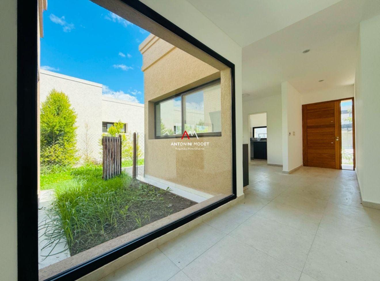 Foto de CASA EN VENTA EN SANTA LUCIA - PILAR DEL ESTE, imagen 4