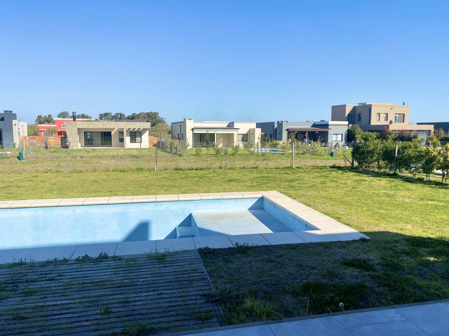 Foto de CASA EN VENTA EN SAN RAMIRO -PILAR DEL ESTE - ANTONINI MODET, imagen 3