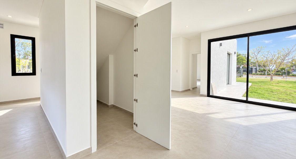 Foto de CASA EN VENTA EN SANTA LUCIA - PILAR DEL ESTE, imagen 3