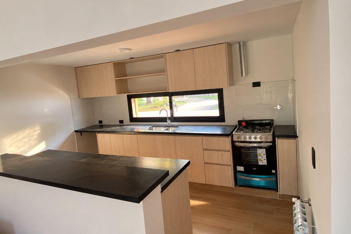 Foto de CASA EN VENTA EN LA PEREGRINA - PILAR, imagen 2
