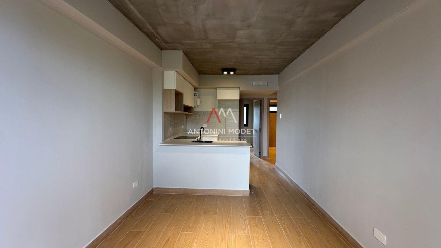 Foto de DEPARTAMENTO EN ALQUILER EN FLORES, imagen 3