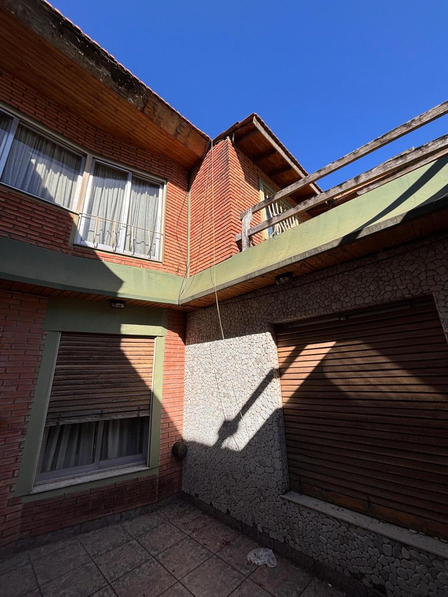 Venta Vivienda Multifamiliar Cochera + Jardin + Terraza. Lote Propio 8,66 X 39,95 5