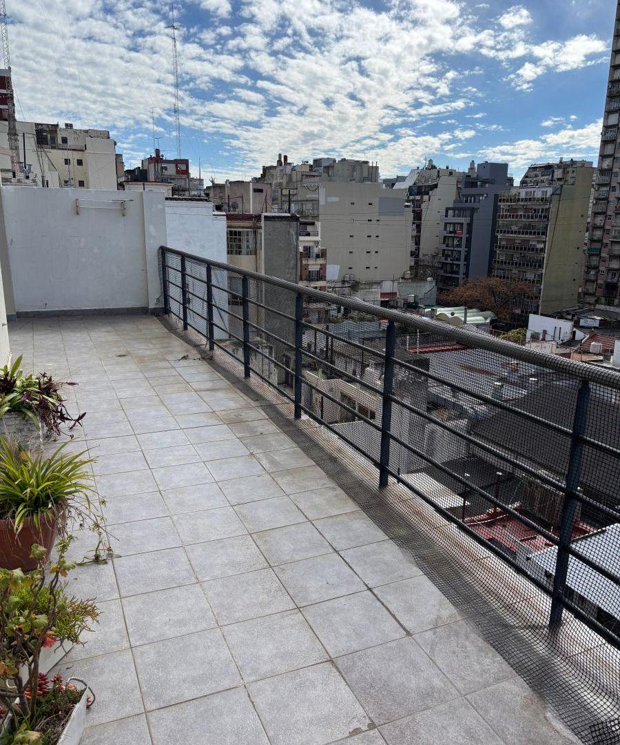 Foto de ALQUILER 2 AMBIENTES CON BALCON ATERRAZADO, EDIFICIO CON PILETA, imagen 2