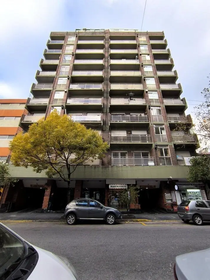 DEPARTAMENTO 4 AMBIENTES BUENOS AIRES 2400 5