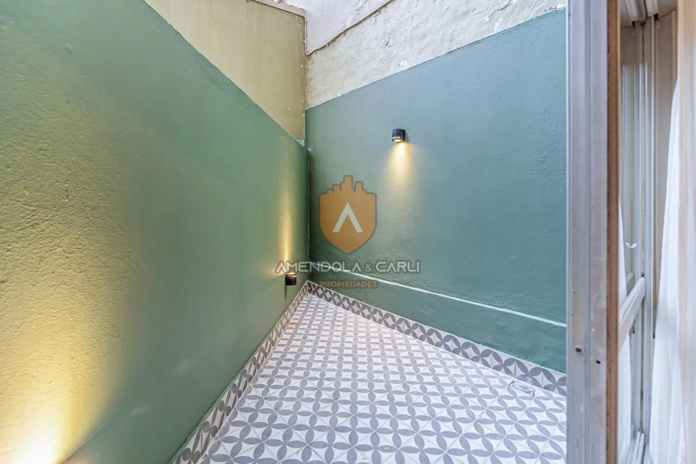 Departamento 2 amb en PB a la calle 1
