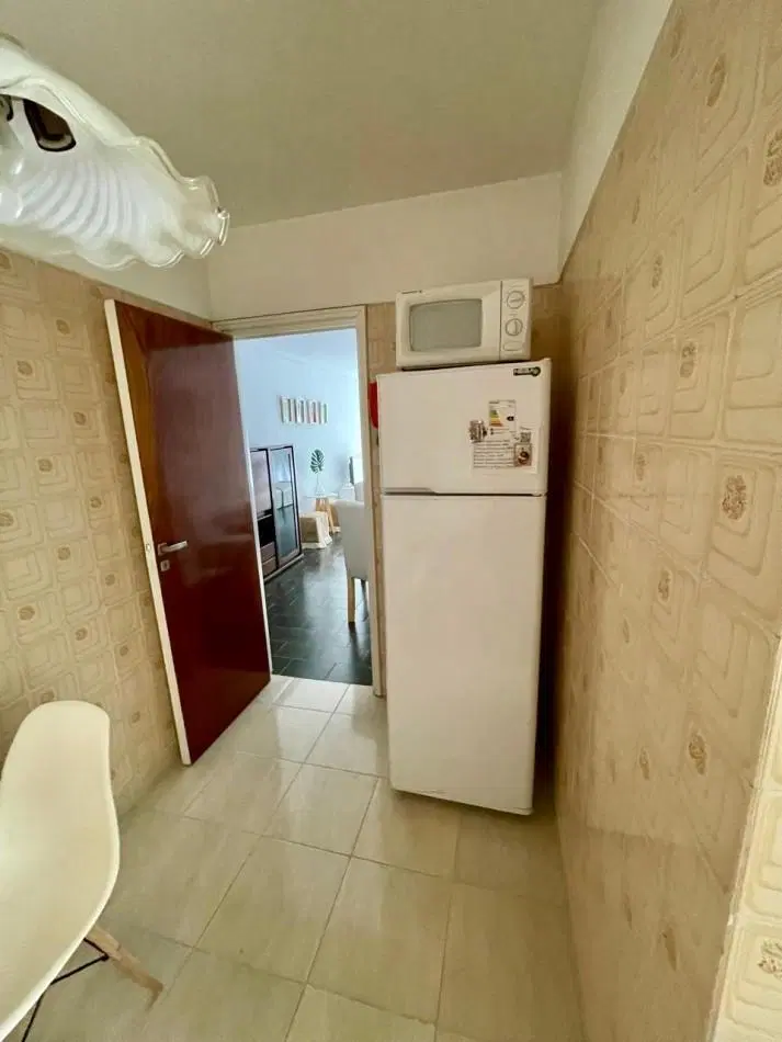 EN VENTA - 3 AMBIENTES A LA CALLE - CON COCHERA - ZONA CENTRO 3