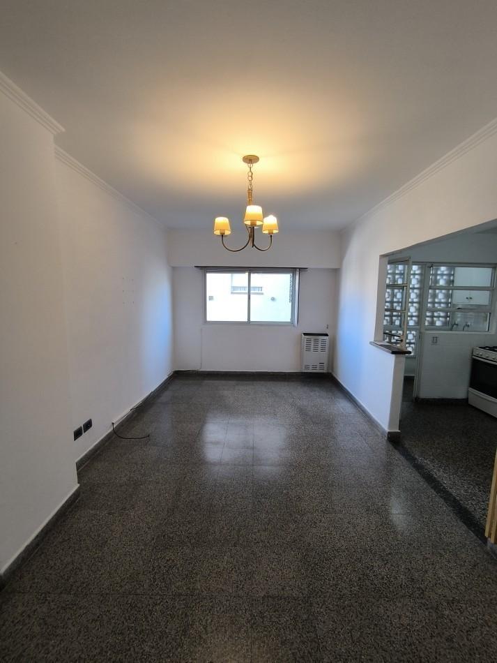 Foto de DEPTO 3 AMBIENTES CFTE CON ESPACIO DE COCHERA, imagen 4