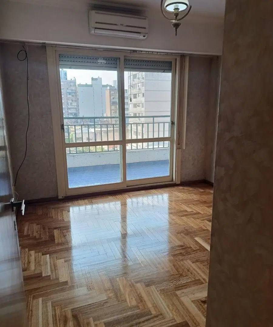 DEPARTAMENTO CALIDAD PAGANO. CENTRICO CON COCHERA. 4/ 4 DORMITORIOS 4